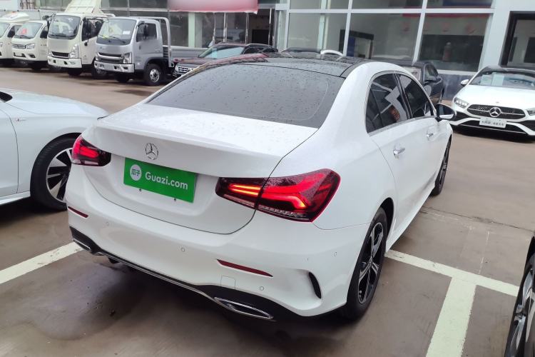 Used Mercedes-Benz A-Class 2022 Revised Version A 200 L Sport Sedan Fashionable Style