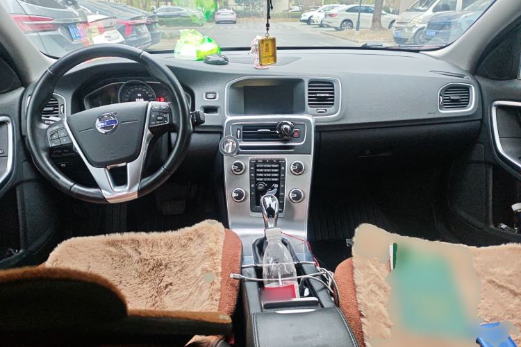 Used Volvo S60 2017 S60L T3 Smart Upgrade Edition
