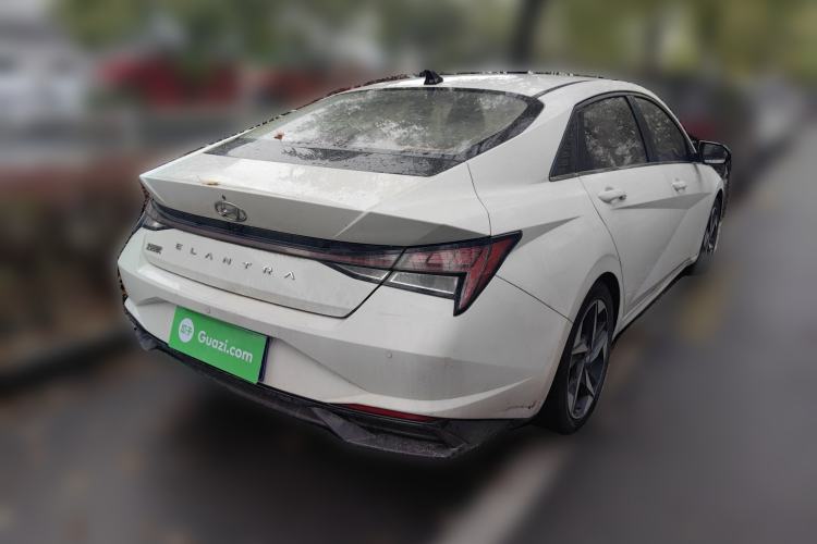 Used Hyundai Elantra 2021 1.5L CVT GLX Elite Edition Rear Right 45 Deg