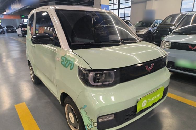 Used Wuling Hongguang MINIEV 2021 Macaron Fashion Model Lithium Iron Phosphate Front Right 45 Deg