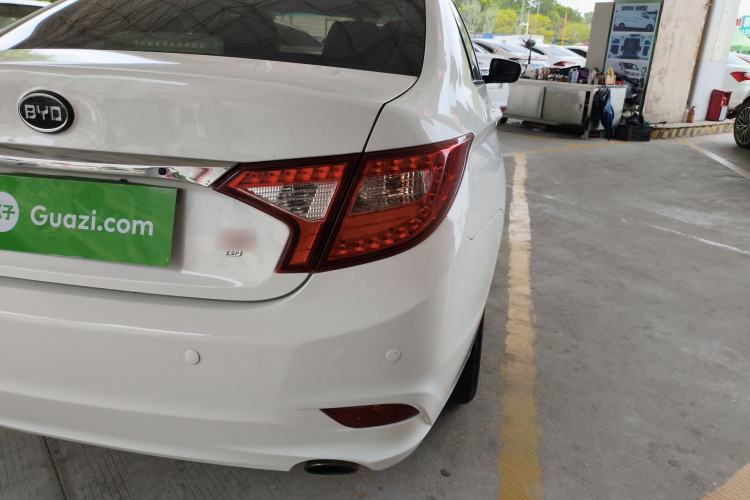 Used BYD G5 2014 1.5TID Automatic Prestige Model
