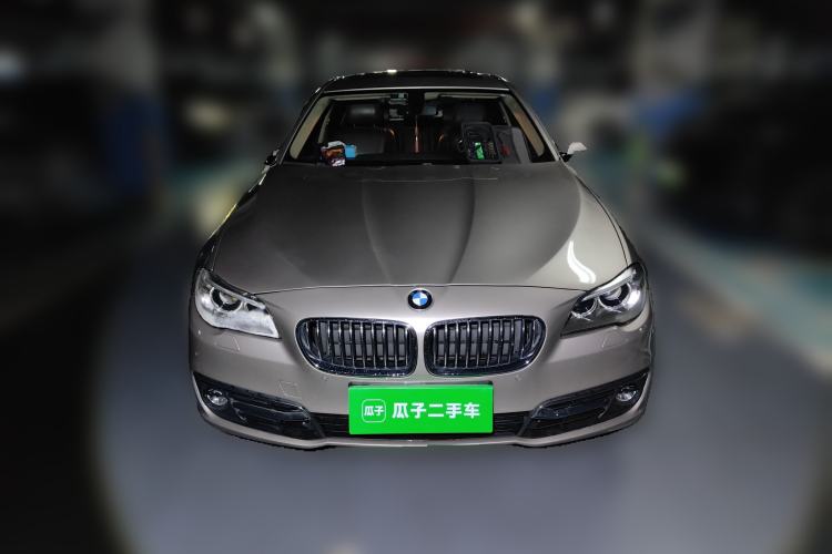 Used BMW 5 Series 2014 525Li Luxury Design Package