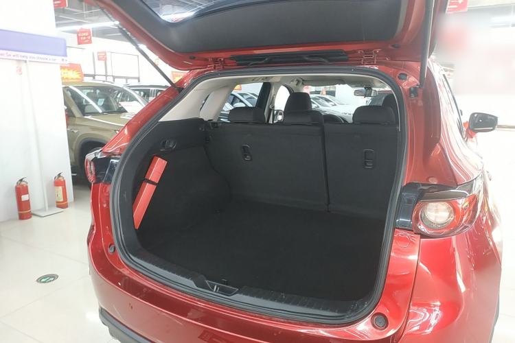 Used Mazda CX-5 2017 2.0L Automatic 2WD ZhiShang Trim China V Standard