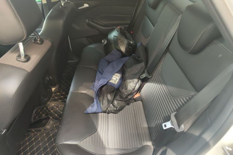 Used Ford Focus 2015 Sedan 1.6L Automatic Trend Model
