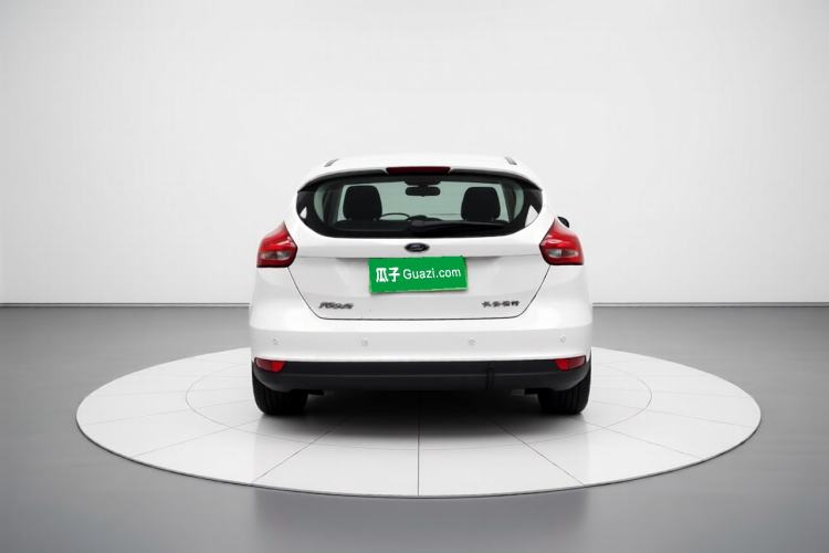 Used Ford Focus 2015 Hatchback 1.6L Automatic Fashion Edition
