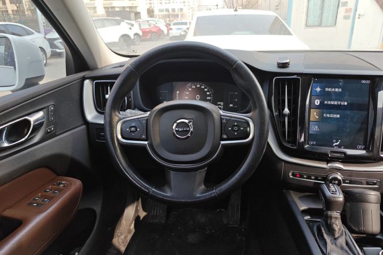 Used Volvo XC60 2018 T5 4x4 Zhiyi Edition
