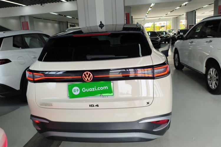 Used Volkswagen ID.4 X 2024 Pure & Smart Edition