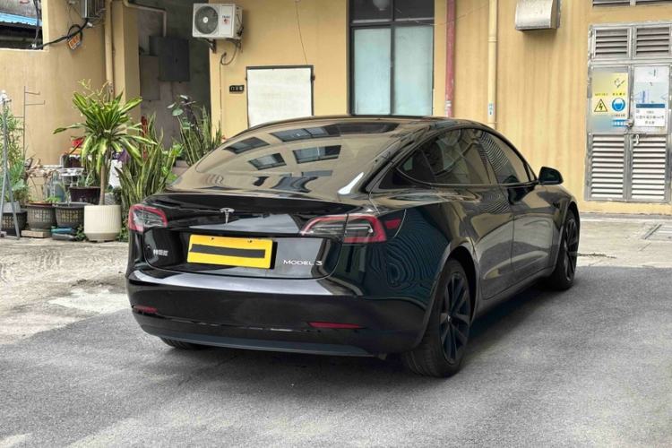 Used Tesla Model 3 2022 Rear-Wheel-Drive Version Exterior 4