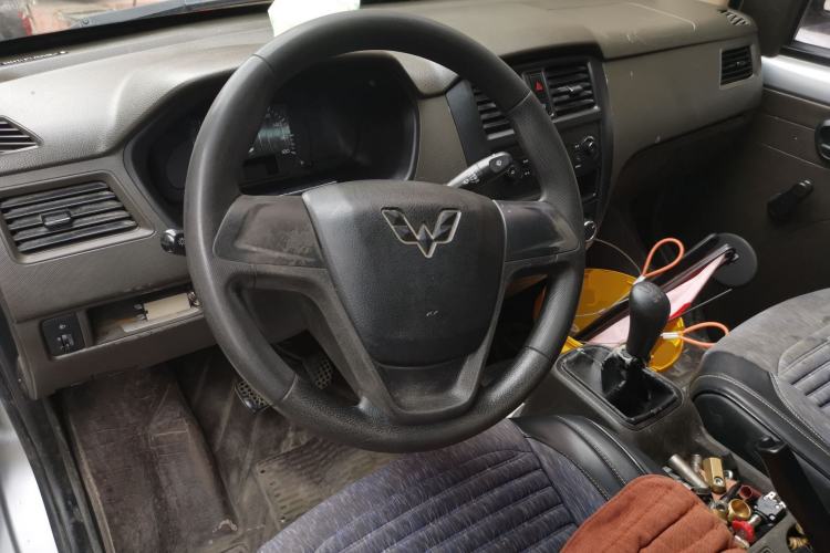 Used Wuling Rongguang 2019 1.2L S Van Utility Model with 2 Seats