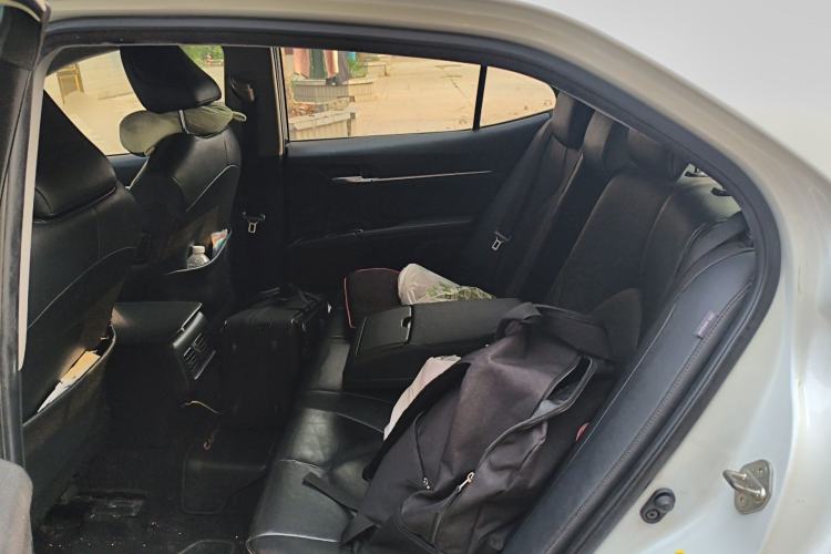 Used Toyota Camry 2018 2.5G Luxury Edition Left Rear Seat