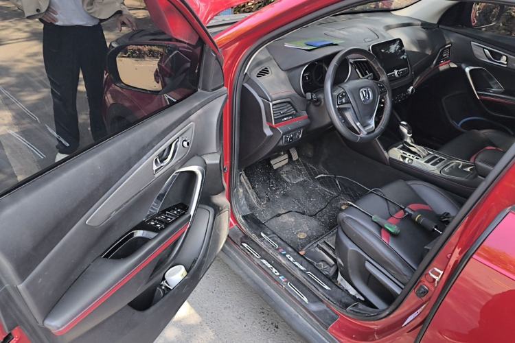 Used CHANGAN CS55 2017 1.5T Automatic Colorful Edition
