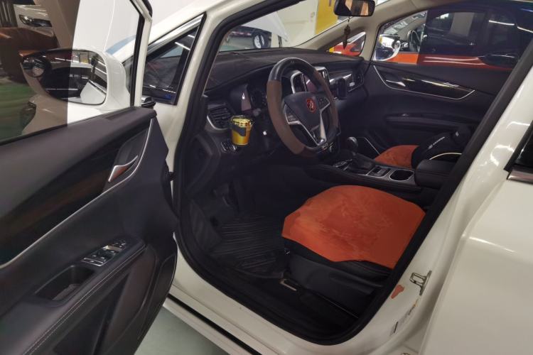 Used BYD Song MAX 2017 1.5T Automatic Smart Connect Elite 7-Seater
