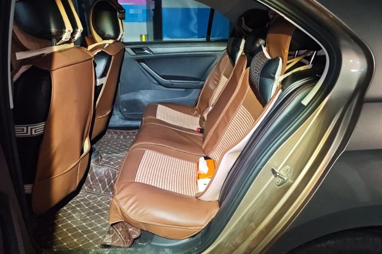 Used Volkswagen Jetta 2017 1.5L Automatic Fashion Model Left Rear Seat