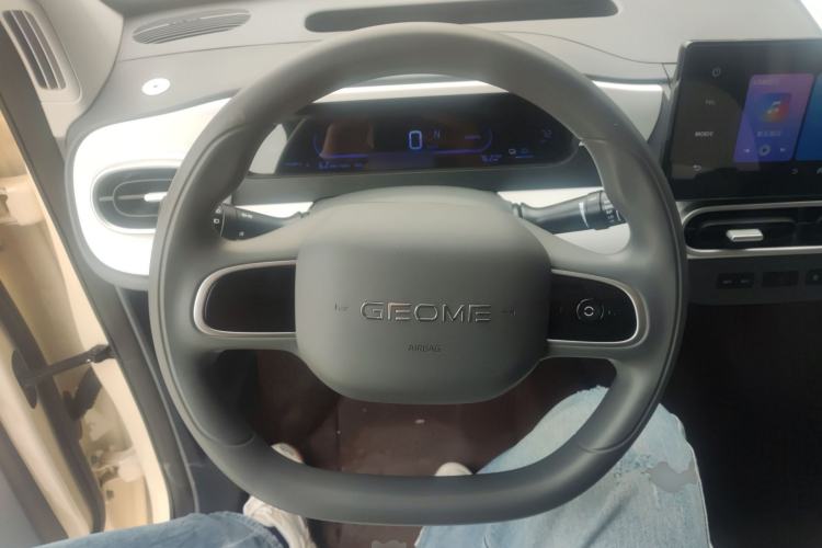 Used Geely Galaxy Panda 2025 210 km – Yuanqi Bear Steering Wheel