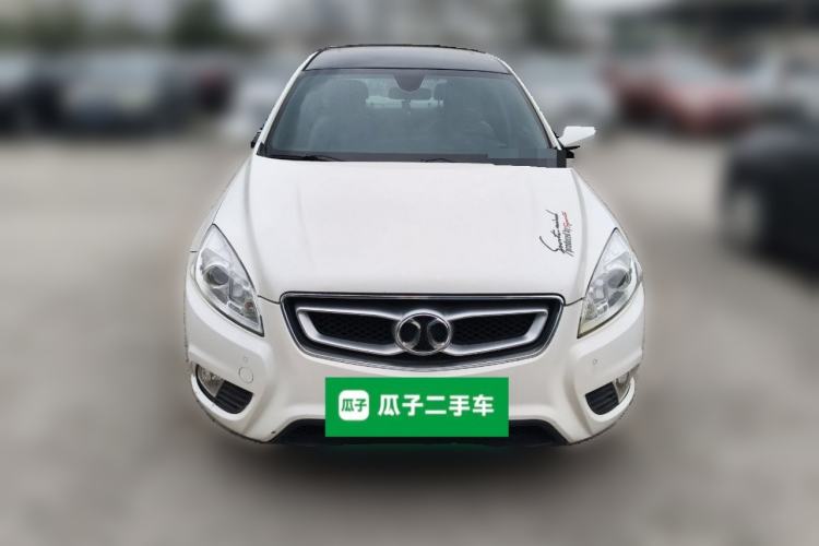 Used BAIC Senova D50 2014 1.5L manual comfort version Front