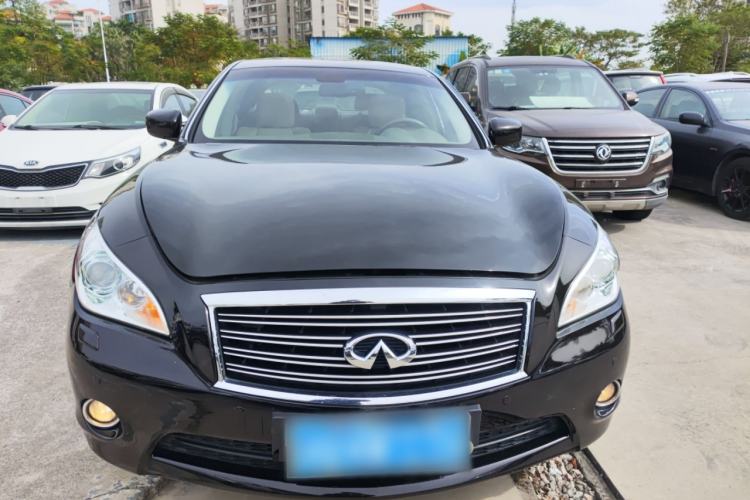 Used Infiniti M Series 2011 M25 Luxury Model