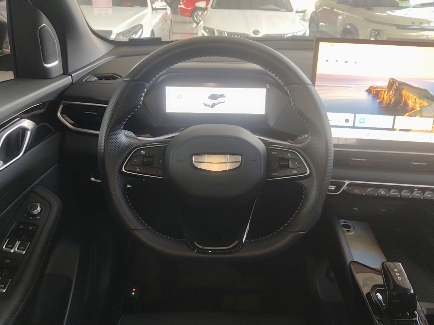 Geely Auto Coolray 2025 Bin Yue L 1.5T DCT Starlight Edition — снимка 13
