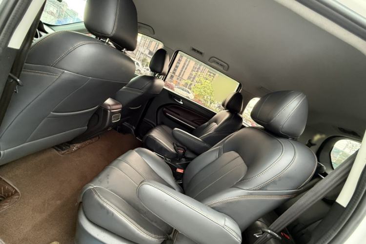 Used GAC Trumpchi M6 2023 PRO 270T DCT Elite Edition Exterior 2