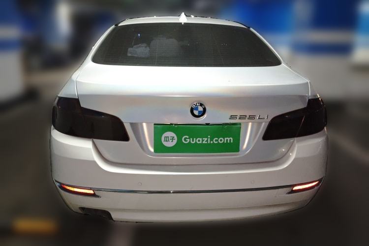 Used BMW 5 Series 2014 525Li Luxury Design Package
