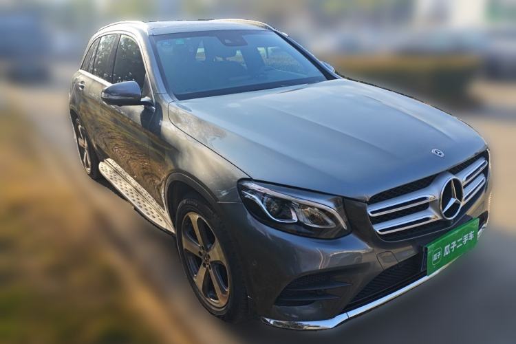 Used Mercedes-Benz GLC 2017 GLC 260 4MATIC Luxury Model