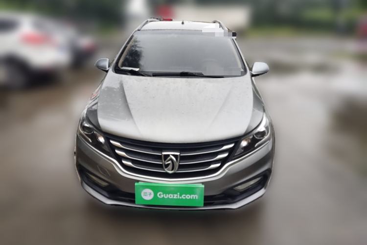 Used Baojun 310W 2017 1.5L Manual Comfort Version China VI Emission Standard Front