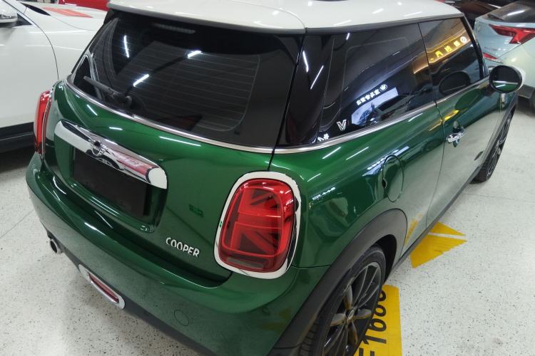 Used MINI MINI 2020 1.5T COOPER Artist