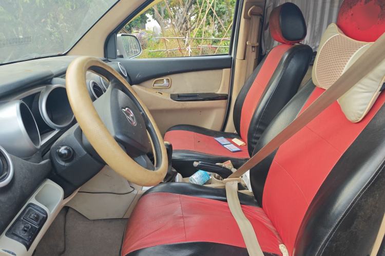 Used CHANGAN KAICHENG Ounuo S 2012 1.5L Elite Version
