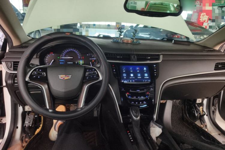 Used Cadillac XTS 2018 28T Tech Edition Center Console