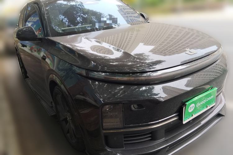 Used Li Auto L7 2023 Max model Front Right 45 Deg