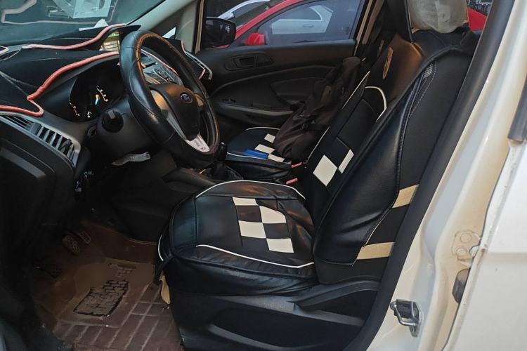 Used Ford EcoSport 2013 1.5L Manual Comfort Model Left Front Seat