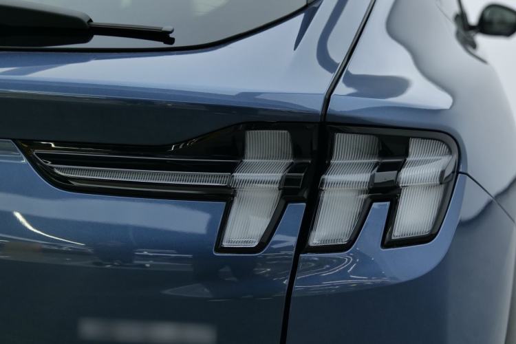 Used Ford Mustang Mach-E 2021 AION Y Plus Rear-Drive Luxury Edition (Long Range)
