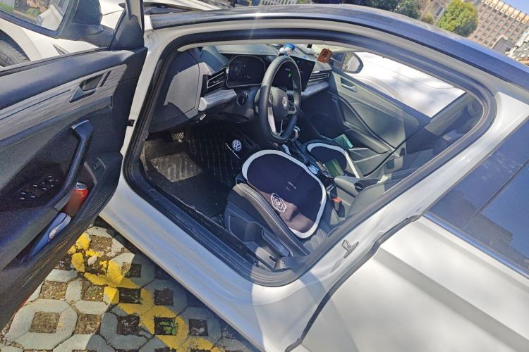 Used Volkswagen Sagitar 2023 300TSI DSG Excellence Edition
