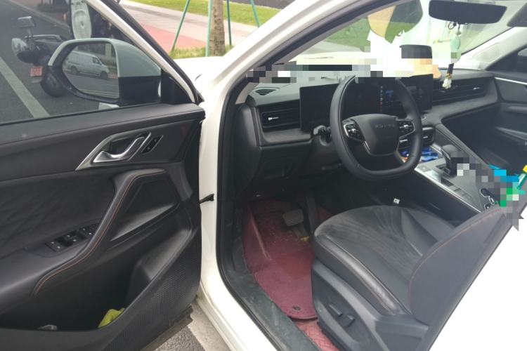 Used Roewe D5X DMH 2024 135 Flagship Edition
