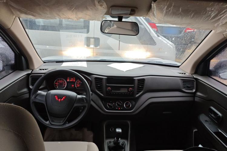 Used Wuling Hongguang V 2021 1.5L Jingqu Version LAR