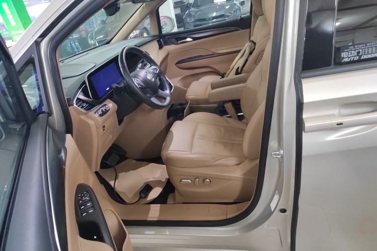 Used Buick GL8 2021 ES Land Cruiser 653T Luxury Edition