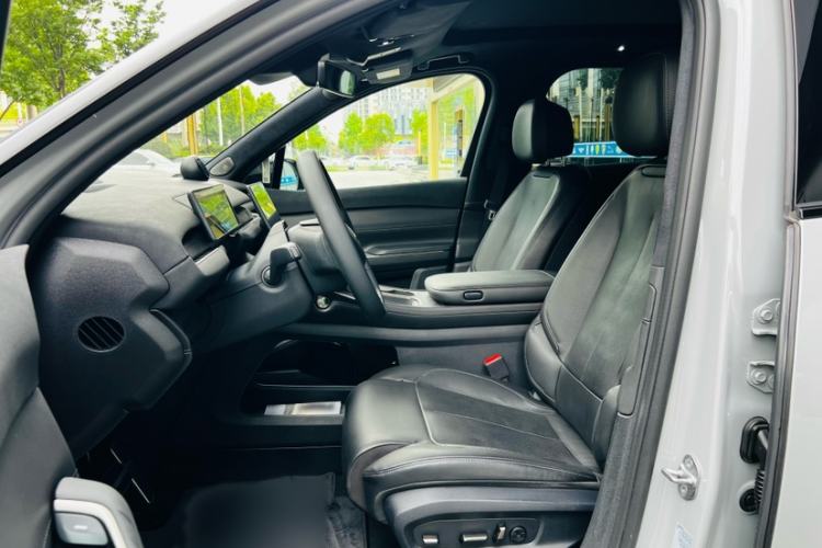 Used Nio ES7 2022 75 kWh Interior 2