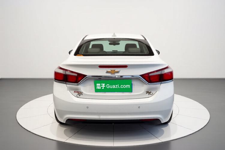 Used Chevrolet Cruze 2015 1.4T DCG Luxury Edition Exterior 4