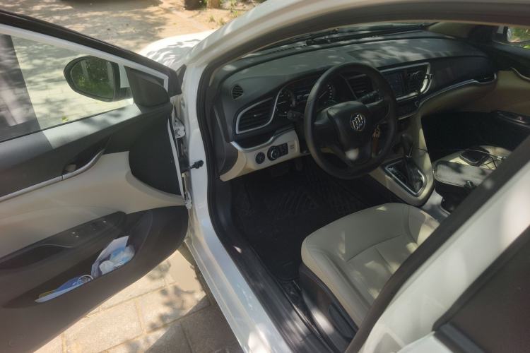 Used Buick GT 2021 Exemplar 1.5L Automatic Elite Version Driver Seat