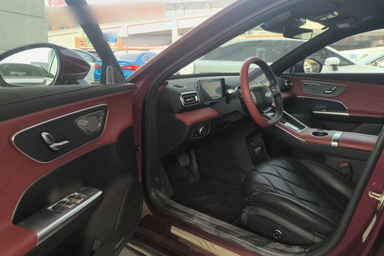 Used Chery Fulwin A9L 2025 Model, Four-Wheel Drive High-Energy Peak Edition Driver Seat