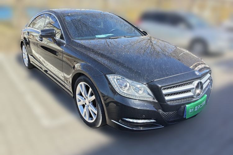 Used Mercedes-Benz CLS 2012 CLS 300 CGI Front Right 45 Deg