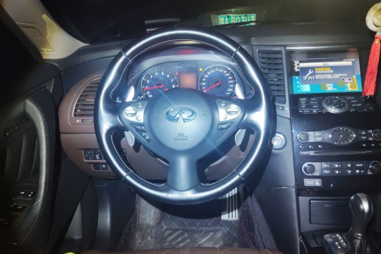 Used Infiniti FX 2011 FX35 Standard Edition
