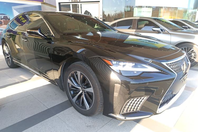 Used Lexus LS 2021 500h Excellence Edition
