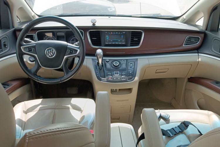 Used Buick GL8 2017 25S Luxury Version China V Standard