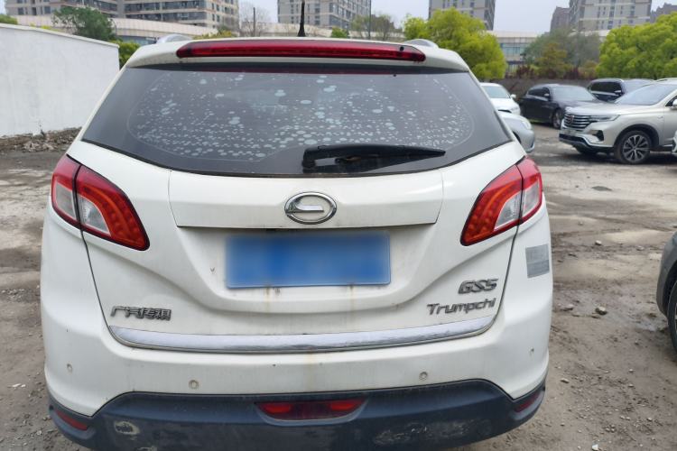 Used GAC Trumpchi GS5 2013 2.0L Automatic Two-Wheel Drive Light Interior Special Edition
