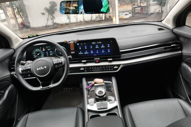 Used Kia Sportage (Chinese Domestic Model) 2023 2.0T Two-Wheel-Drive Prestige Edition
