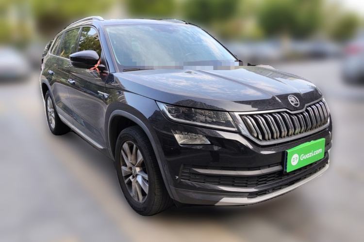Used Skoda Kodiaq 2019 Facelifted TSI330 7-Seater Two-Wheel-Drive Luxury Enjoyment Edition China VI Standard Front Right 45 Deg