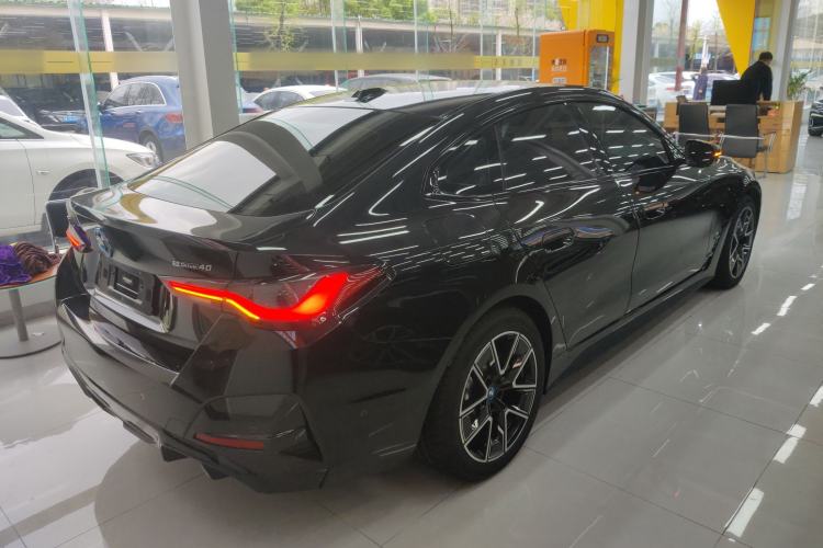 Used BMW i4 2022 eDrive40 Rear Right 45 Deg