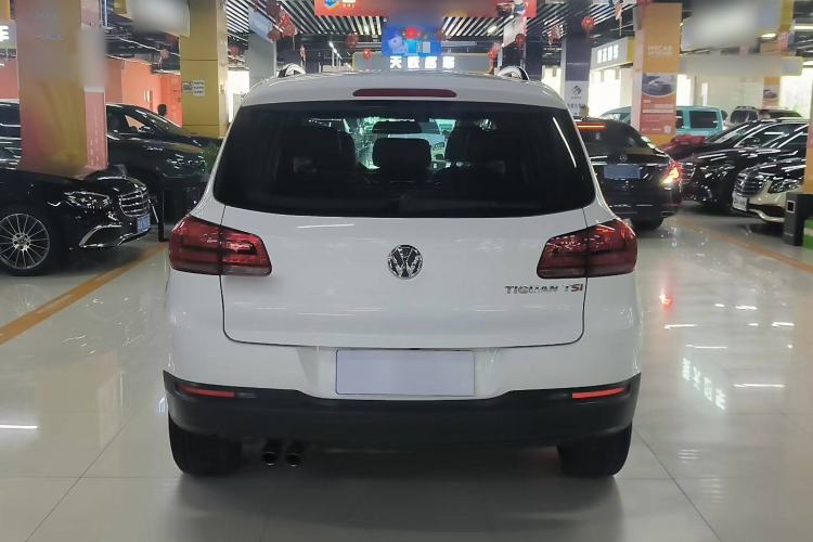 Used Volkswagen Tiguan L 2015 1.8TSI Manual Two-Wheel Drive Fashion Edition