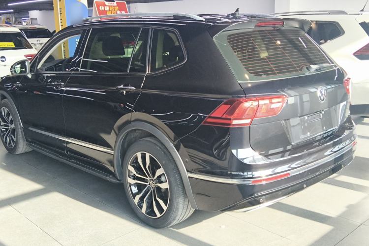 Used Volkswagen Tiguan L 2021 330TSI Automatic Two-Wheel Drive R-Line Enhanced Edition
