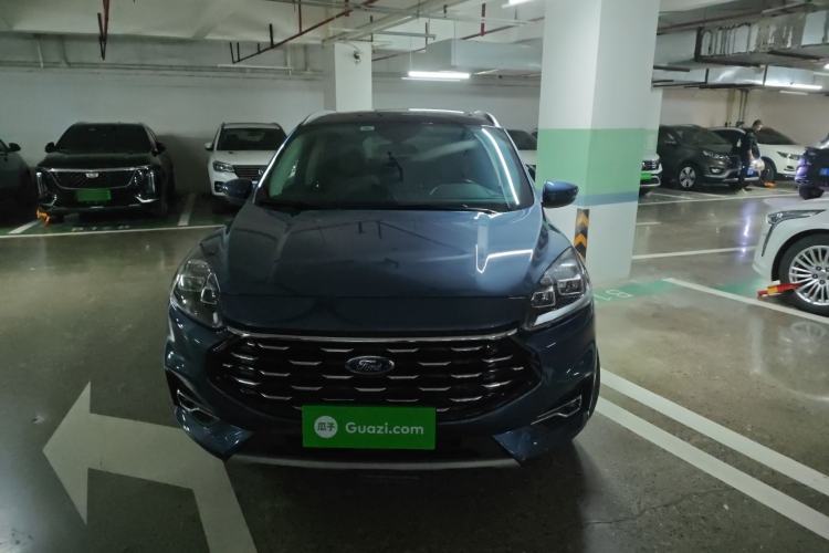 Used Ford Escape 2020 EcoBoost 245 Two-Wheel-Drive Titanium Edition
